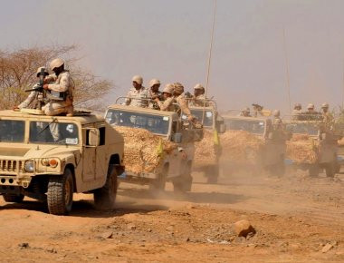 Eισβολή της Σαουδικής Αραβίας στο Μπαχρέιν: Μπήκαν στην πρωτεύουσα της χώρας - Κτυπούν τους σιίτες (upd, βίντεο)